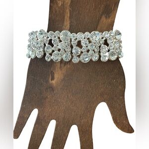 Rhinestone Stretch Bracelet Silver Tone